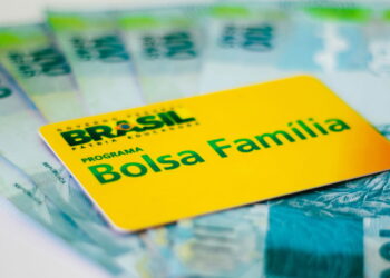 Governo resolve cortar mais de R$ 9 bi do Bolsa Família afetando milhões de famílias