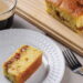 Confira o segredo por trás do bolo de fubá com goiabada perfeito com essa receita