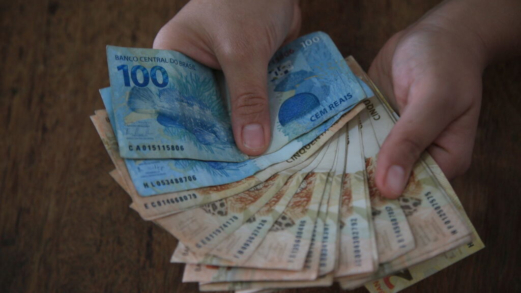 Adeus R$1.518: Globo anuncia novo salário mínimo de 2026