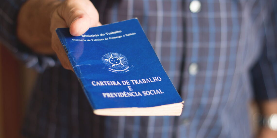 Com salários a partir de R$ 1.600, PAT de Embu das Artes oferece novas vagas