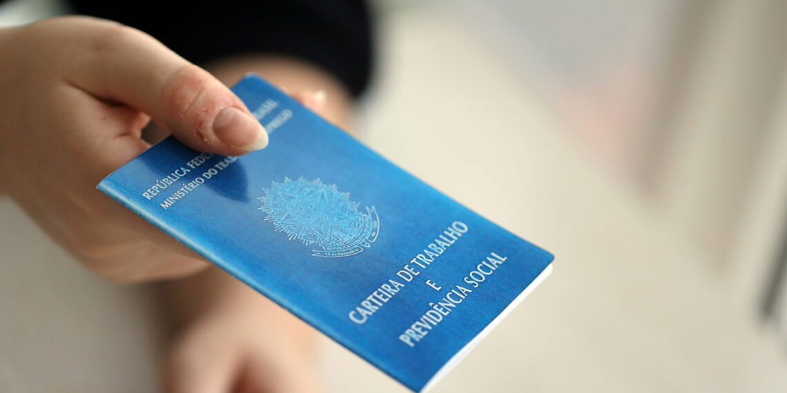 Confira 6 cargos com vagas abertas e chances reais de emprego em PB