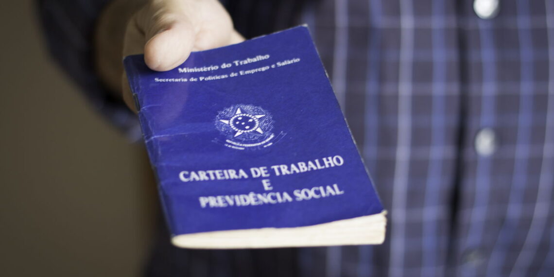Mais de 320 vagas abertas em Maceió para todos os perfis