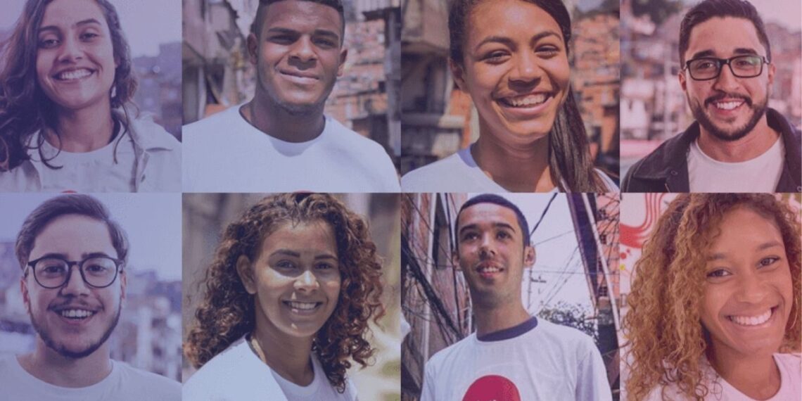 Coca-Cola libera treinamentos gratuitos no WhatsApp e ajuda quem busca emprego