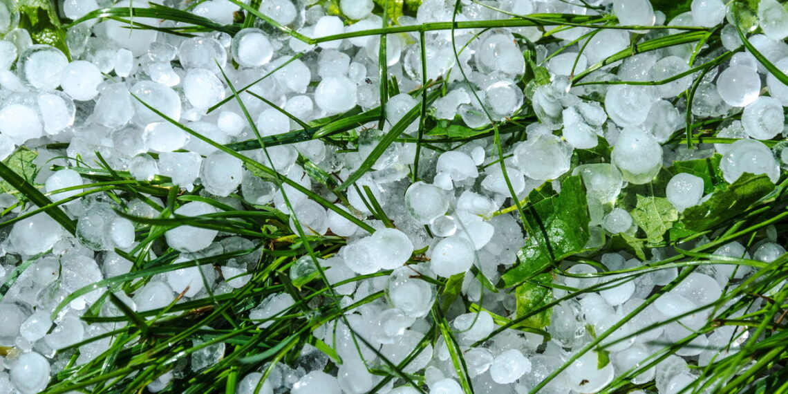 Granizo o fenômeno climático mais perigoso que você ja viu