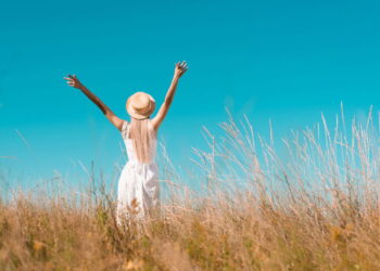Três signos vão viver um abril inesquecível e cheio de luz