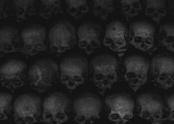 Os 3 melhores filmes de terror da Netflix em 2025 para você ver agora