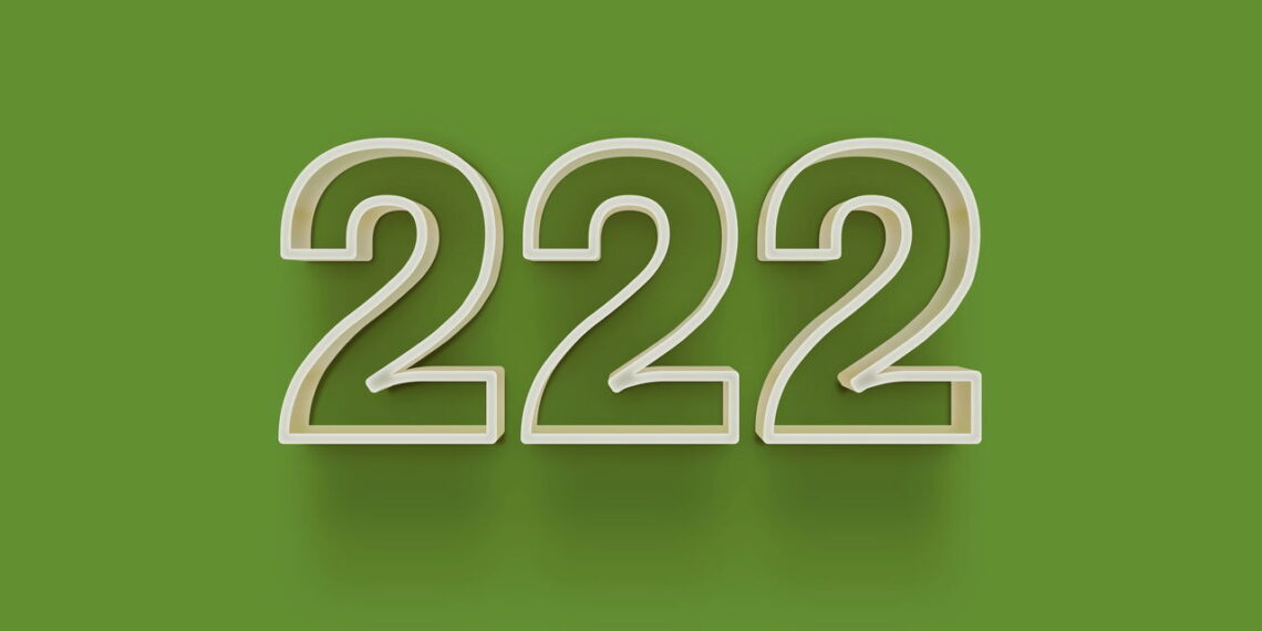 O que significa ver o número 222 repetidamente?