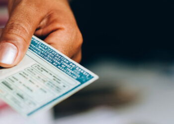 Detran emite alerta para novo golpe da CNH que já fez milhares de vítimas