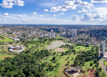 Capitais do oeste brasileiro enfrentam onda de calor extremo e entram em alerta com altas temperaturas
