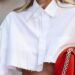 Como fazer um cropped perfeito com aquela camisa esquecida
