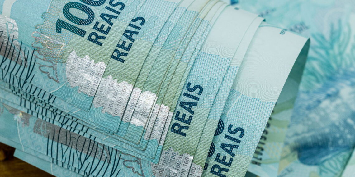 Mega-Sena acumula e valor do prêmio atinge R$ 20 milhões