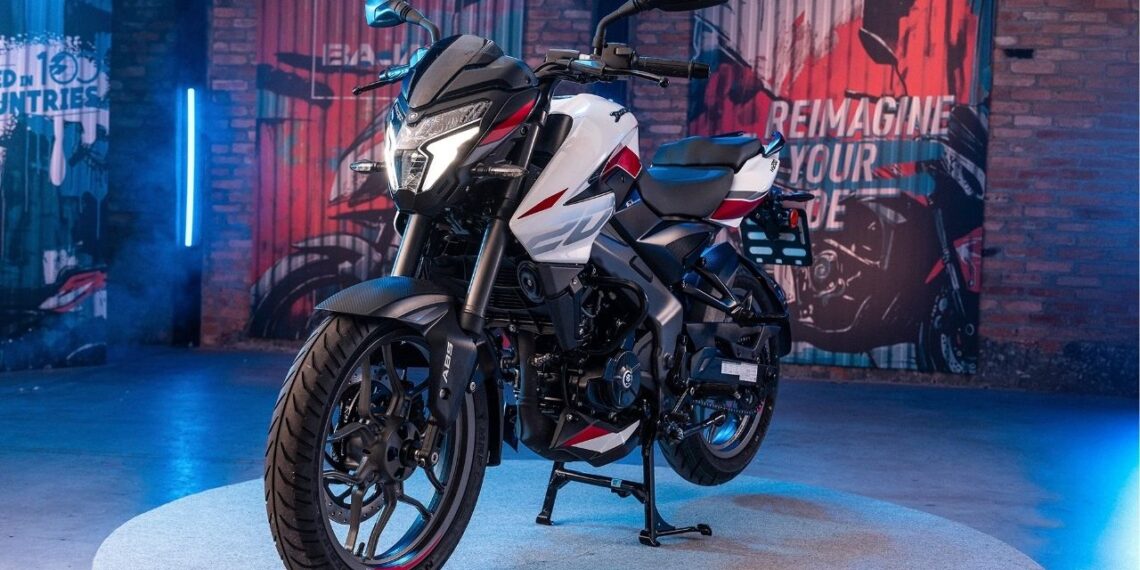 Nova moto da Bajaj conquista o Brasil ao combinar tecnologia de ponta e excelente custo-benefício