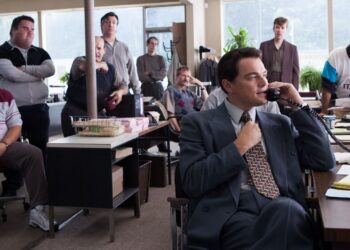 O Lobo de Wall Street é um filme baseado em fatos reais que revela a ascensão e queda de Jordan Belfort
