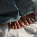 Cores de esmalte para o outono que vão deixar seus pés lindos mesmo no frio