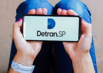 Novo golpe utiliza o Detran para notificar vítimas de multas dos seus veículos