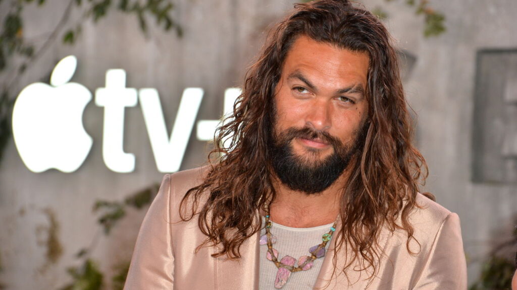 Qual o valor da fortuna do ator de Aquaman?