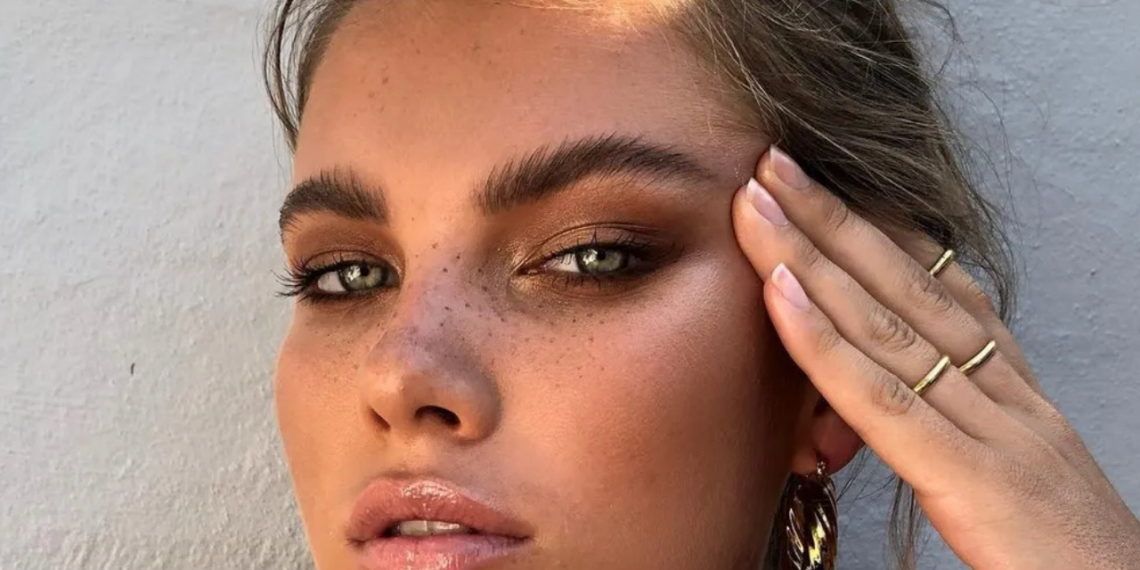 Quer sofisticação sem esforço? Aposte na Tendência Latte Makeup