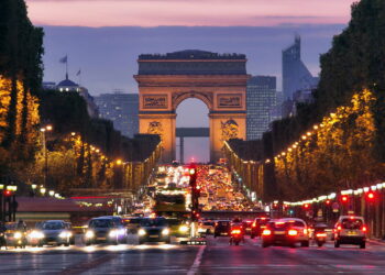 Essa cidade é visitada por mais de 15 milhões de pessoas por ano por sua beleza e economia