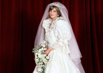Vestido da princesa Diana escondeu um segredo valioso