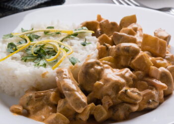 A receita de stroganoff que está transformando refeições comuns em momentos saudáveis
