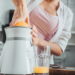 Como preparar um suco de laranja natural de forma prática, rápida e saudável