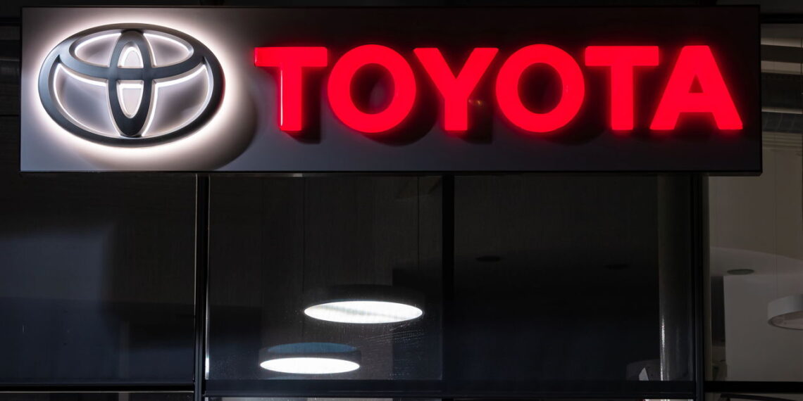 Toyota adia mais uma vez o SUV híbrido mais esperado do ano no Brasil