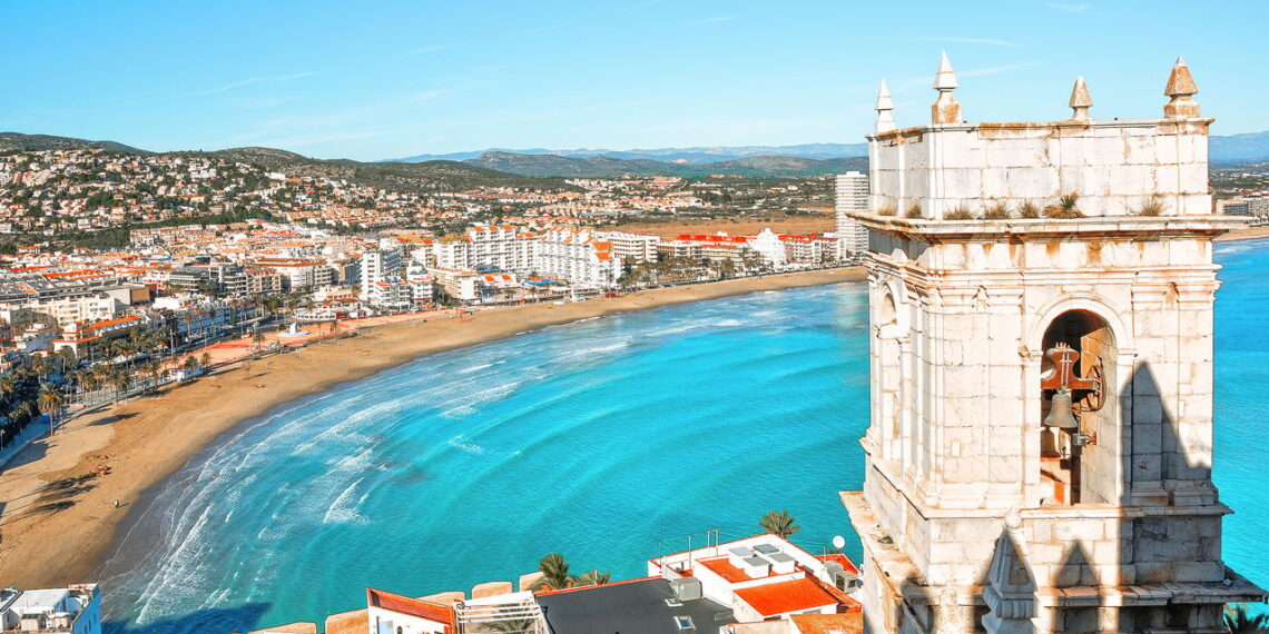 Cidade com grande cultura mediterrânea se torna o centro de visitantes e moradores de todo o mundo