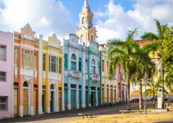 Cidade com qualidade de vida e praias incríveis surpreende no Nordeste
