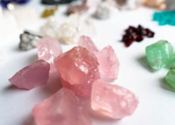 O cristal que você escolher revela seu estado emocional atual