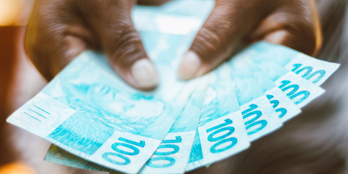 Nova proposta de reajuste do salário mínimo traz grandes felicidades para os beneficiários