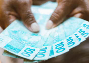 Nova proposta de reajuste do salário mínimo traz grandes felicidades para os beneficiários