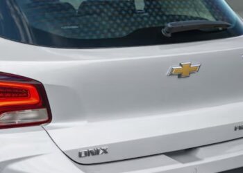 Chevrolet toma decisão inesperada e interrompe produção do Onix no Brasil