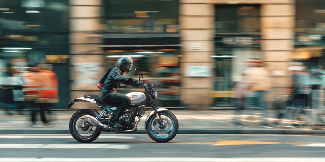 O lançamento mais aguardado da Royal Enfield chega ao Brasil com visual urbano e ousado