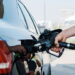 Gasolina sobe em todo o país e novo imposto revolta motoristas
