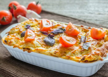 Quer comer lasanha sem culpa? Esta receita é tudo o que você precisava