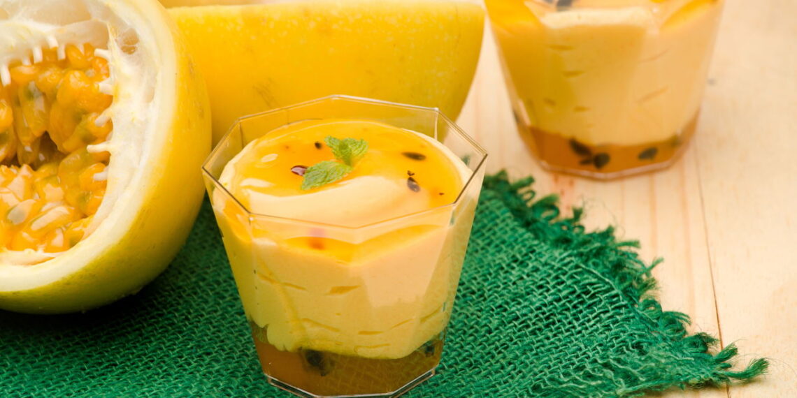 A melhor receita de musse de maracujá que você precisa experimentar