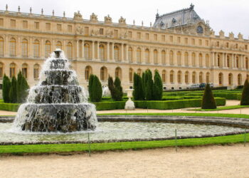 O palácio francês mais luxuoso esconde histórias chocantes
