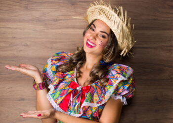 Como montar look de festa junina com roupas que você já tem