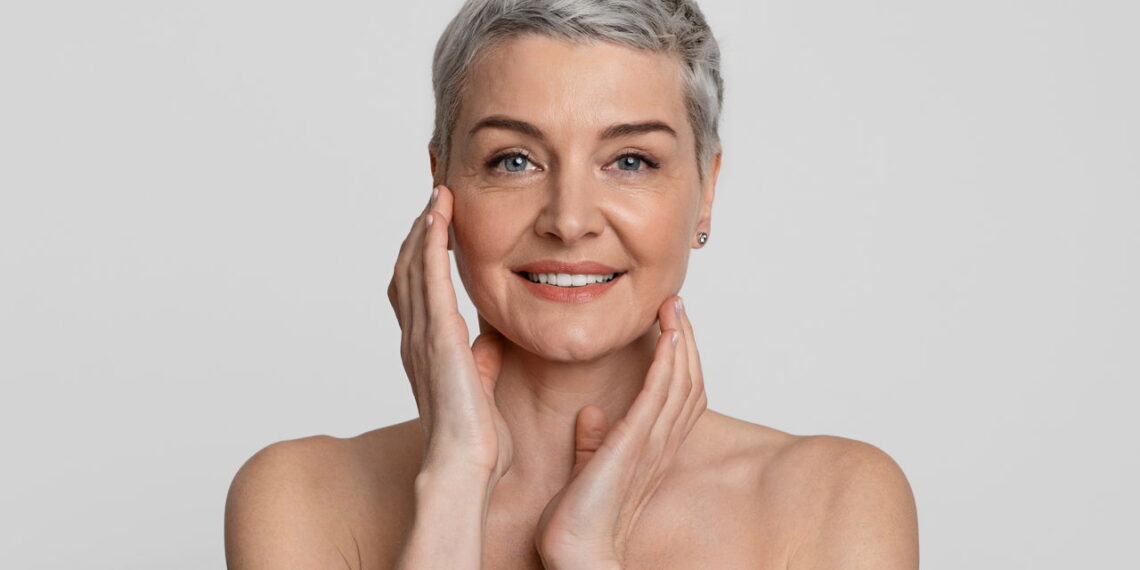 A tendência no skincare que ativa colágeno e combate rugas naturalmente