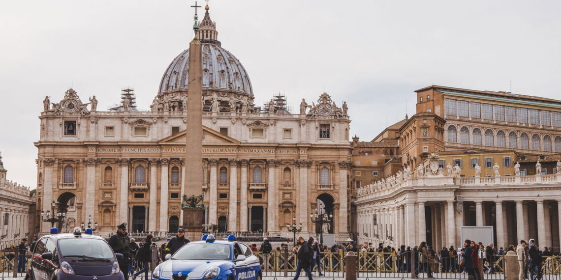 Vaticano anuncia nome do novo papa