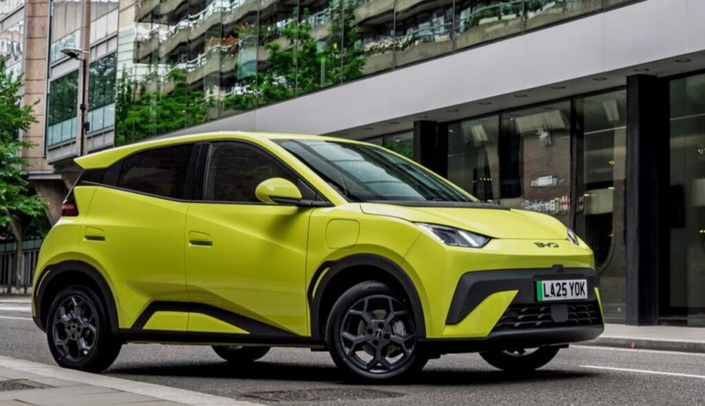 BYD ultrapassa Tesla e domina o mercado europeu de elétricos

