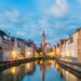 Cidade encanta novos visitantes com seu charme medieval e arquitetura bem preservada