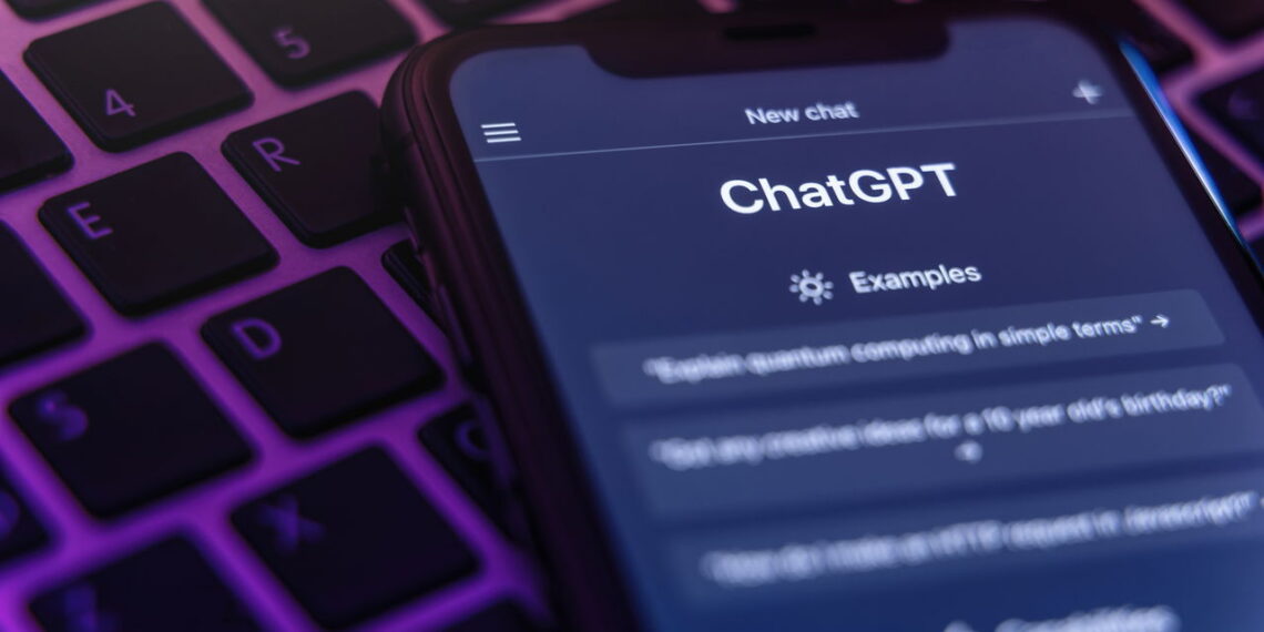 Usuários grátis do ChatGPT terão conversas “lembradas” para melhorar a experiência