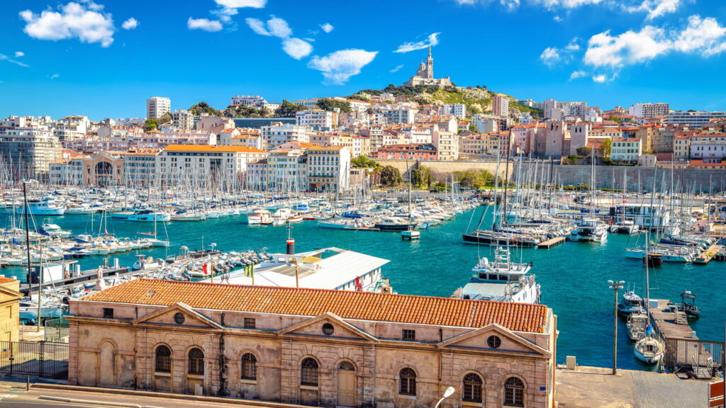 O paraíso francês que une qualidade de vida e vista para o mar