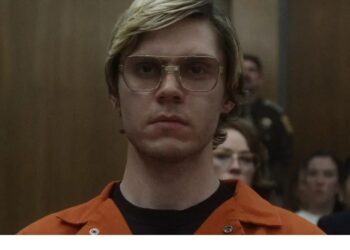 série sobre Jeffrey Dahmer revela o lado mais sombrio do canibal americano