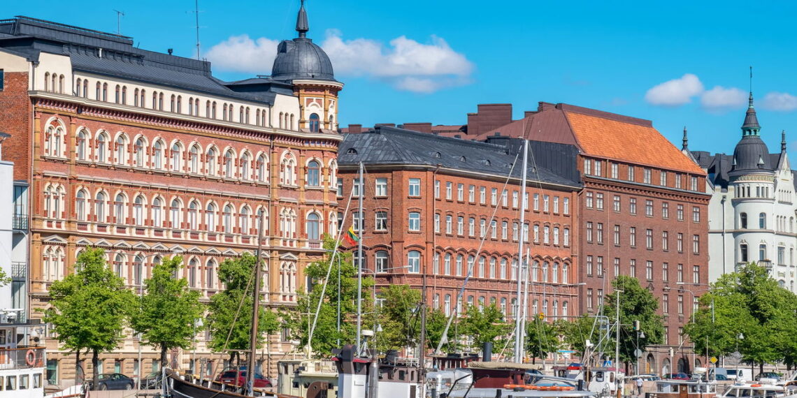Cidade tem grande fluxo de visitantes internacionais por suas paisagens lindas
