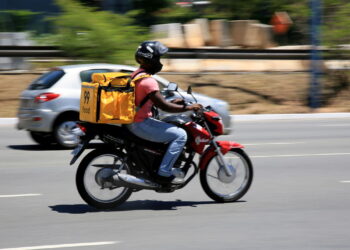 Novo golpe com pedidos de entrega está atingindo milhares de vítimas por todo o país