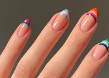 A nail art mais poderosa para expressar orgulho e identidade