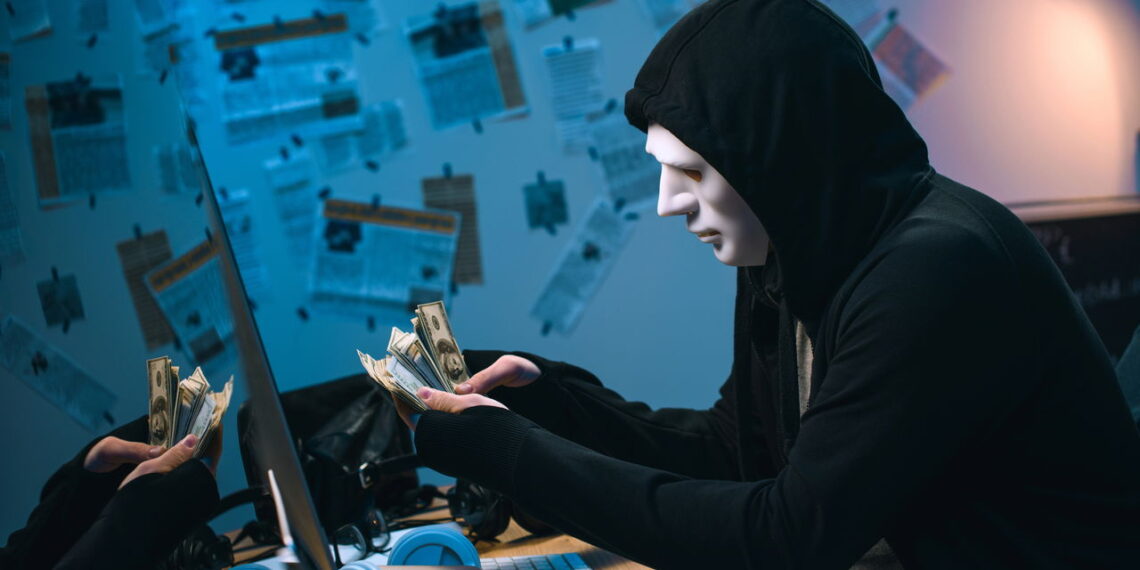 Criminosos adotam nova tática para invadir contas bancárias com fraudes sofisticadas