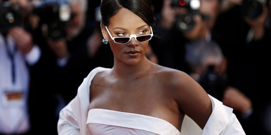 Conheça as curiosidades mais surpreendentes da famosa Rihanna